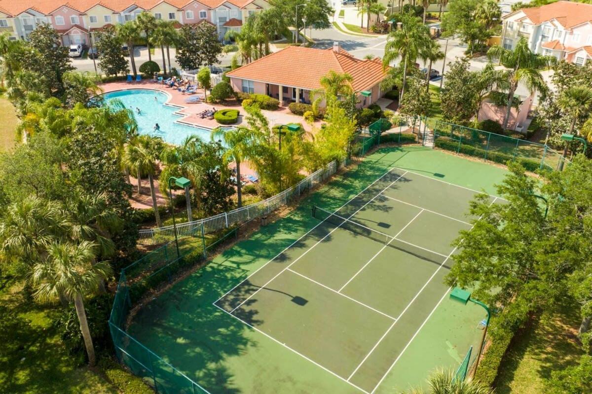 Hébergement de vacances Stunning 3bd Close To At Fiesta Key 4764 *
