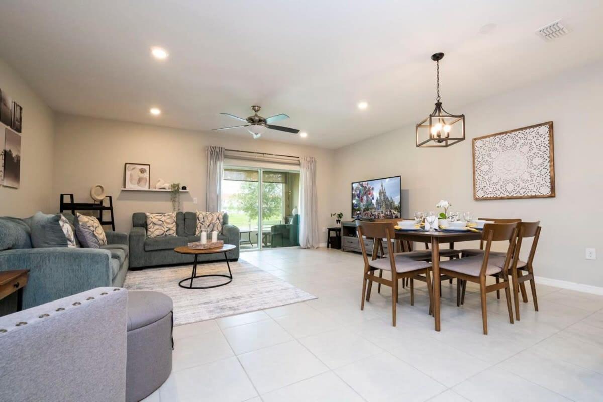 Stunning 3bd Close To At Fiesta Key 4764 Hébergement de vacances Kissimmee